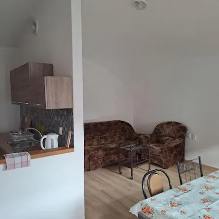 Domcek Na Namesti Dovolenkový dom
